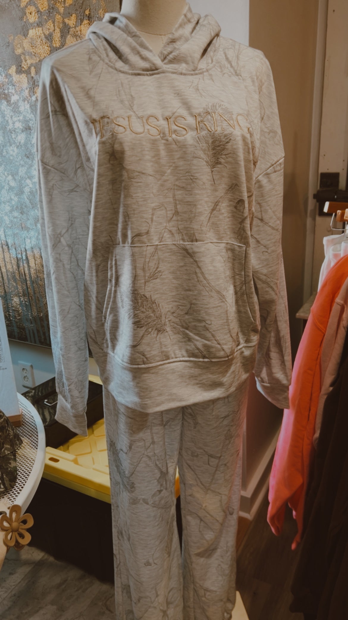 Jesus Is King Camo Set